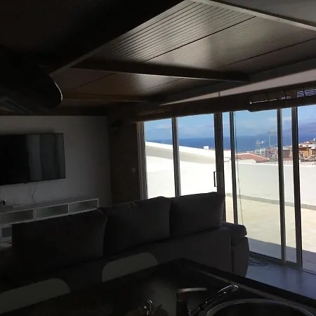 Atico Pablo 5, A Cinco Minutos Del Puerto De La Cruz Apartament *